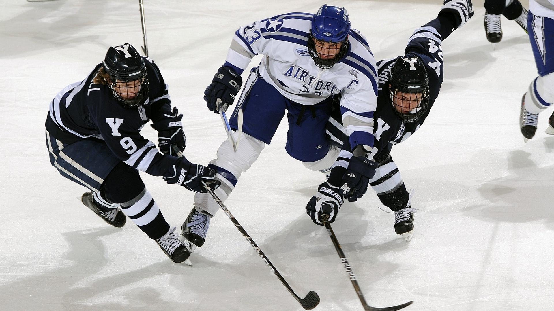 尼斯完胜那不勒斯战术复盘，皮克化身关键先生，一锤定音颠覆格局