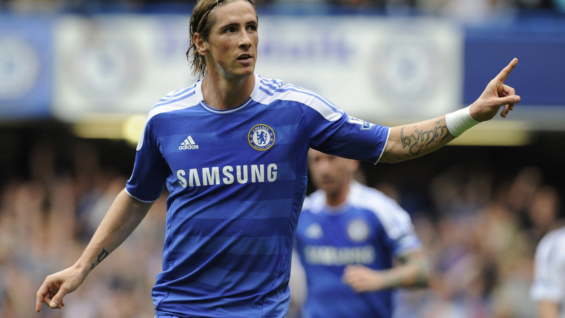 铁血防线重现江湖！范戴克式统治力降临万达大都会，马竞两球撕碎毕尔巴鄂獠牙